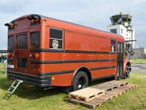 Dieser US-Schulbus hat eine neue Funktion als Foodtruck bekommen. (Jagel, Juni 2024)