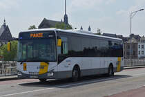 1-GWL-789, Iveco Crossway vom De Lijn, auf dem Weg zum Bahnhof, um dort seine Pause abzuhalten. 06.2024