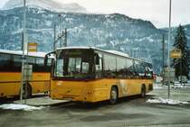 Fl�ck, Brienz Nr. 5/BE 113'349 Volvo (ex AVBB Schwanden) am 16. Februar 2009 Brienz, Bahnhof
