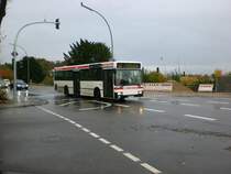 Mercedes-Benz O 405 N� auf der Linie 36 nach S-Bahnhof Blankenese an der Haltestelle Teufelsbr�ck F�hre.