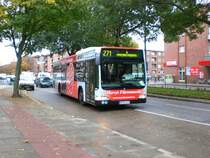 Mercedes-Benz O 530 II (Citaro Facelift) auf der Linie 271 nach S-Bahnhof Friedrichsberg am U-Bahnhof Stra�burger Stra�e.