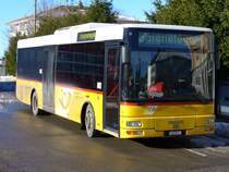MAN Postbus JU 1939 vor dem Bahnhofssplatz in Saignelegier am 02.02.2007