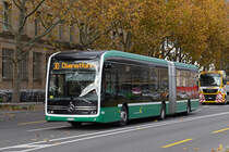 Mercedes eCitaro 7107, auf der Linie 30, fährt am 18.11.2024 zur Endstation am badischen Bahnhof. Aufnahme Basel.