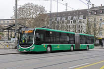 Mercedes Citaro 7026, auf der Tramersatzlinie 3, wartet am 03.02.2025 an der provisorischen Haltestelle am Steinenberg. Aufnahme Basel.