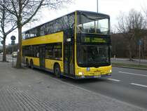 MAN Lion's City DD (Doppelstock) auf der Linie M11 nach S-Bahnhof Lichterfelde Ost an der Haltestelle Marienfelde Nahmitzer Damm/Marienfelder Allee.
