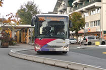 Iveco-Irisbus Crossway von Postbus (BD-16306) als Linie 580 in St. Johann im Pongau, Hauptstraße. Aufgenommen 7.10.2024.