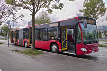 Mercedes-Benz Citaro 2. Generation der Innsbrucker Verkehrsbetriebe (Bus Nr. 453) als Messeshuttle (hier mit der internen Linienbezeichnung 70) in Innsbruck, Olympiaworld. Aufgenommen 10.10.2024.