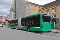 Mercedes eCitaro 7109, auf der Linie 30, wartet am 18.11.2024 an der Endstation am badischen Bahnhof. Aufnahme Basel.