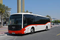 Volvo Bus 2463 steht am 02.04.2024 auf einem Abstellplatz beim Frame in Dubai.