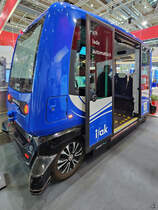 Der Easymile EZ10 ist ein autonom fahrender Kleinbus mit Elektroantrieb. (Messe Hannover, April 2025)