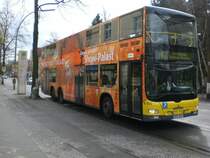 MAN Lion's City DD (Doppelstock) auf der Linie M82 nach S+U Bahnhof Rathaus Steglitz am S-Bahnhof Lankwitz.