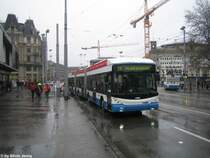Lightram Nr. 70 am 28.3.09 beim Hauptbahnhof