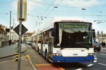 VBL Luzern Nr. 231 Hess/Hess Doppelgelenktrolleybus am 7. M�rz 2009 Luzern, Bahnhof