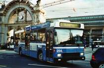 VBL Luzern Nr. 254 NAW/R&J-Hess Trolleybus am 7. M�rz 2009 Luzern, Bahnhof
