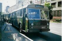 Aus dem Archiv: SVB Bern Nr. 94/BE 27'094 Saurer/Gangloff am 28. Mai 1995 Bern, Laupenstrasse (die Nr. 94 diente zum Schluss noch als Abschleppwagen und musste hier einem FBW-Gelenktrolleybus Hilfe leisten!)