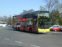 MAN Lion's City DD (Doppelstock) auf der Linie 100 nach S+U Bahnhof Alexanderplatz am S+U Bahnhof Zoologischer Garten.