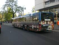 MAN Niederflurbus 2. Generation auf der Linie X9 am S+U Bahnhof Zoologischer Garten.