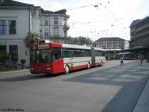 Mercedes O405GTZ Nr. 145 verlsst am 20.4.09 den Hauptbahnhof auf der Linie 2 (hier brauche ich das Ziel nicht extra zu erwhnen =P)