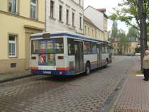 WSF-VV74, ein dreitriger MB 0405N, am 23.04.2009 auf dem Weienfelser Busbahnhof. Leider ist die  Anzeige  schon gelscht, somit ist nicht mehr zu erkennen, aus welcher Richtung er gekommen ist.