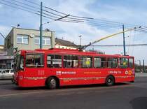 Skoda-Obus Nr. 6293 der Linie 210 von Bratislava Hlavna Stanica (Hauptbahnhof) zum Stanica Mlynske Nivy (Zentralen Busbahnhof) am 18.03.2007 am Hauptbahnhof.