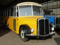 ehemaliges Postauto abgestellt in Brittnau .. Foto vom 09.04.2009