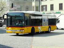 Postauto - Setra S 313 NF  AG 428674 unterwegs auf der Linie 137 bei den Haltestellen vor dem Bahnhof Brugg am 09.04.2009