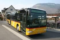PostAuto Zentralschweiz, PU Thepra, Stans, Nr. 23 (NW 1'049, MB Citaro L, 2008) am 5.4.2009 in Stans, Bahnhof. 