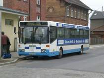 Mercedes-Benz O 405 (Hochflur-Stadtversion) auf der Linie 728 nach Mittenwalde am S-Bahnhof K�nigs Wusterhausen.