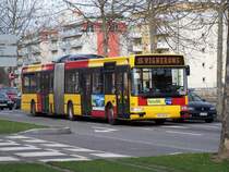 Gelenkbus Agora Nr 622, mit der neue Sol�a Farbe, am 15/03/08.