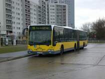 Mercedes-Benz O 530 I (Citaro) auf der Linie 195 am S-Bahnhof Marzahn.