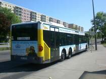 Mercedes-Benz O 530 I (Citaro) auf der Linie 154 nach U-Bahnhof Elsterwerdaer Platz am S-Bahnhof Raoul-Wallenberg-Strae.