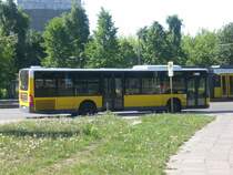 Mercedes-Benz O 530 II (Citaro Facelift) auf der Linie 294 nach Hohenschnhausen Marzahner Strae an der Haltestelle Hohenschnhausen Gehrenseestrae.