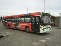 O 405 N Nr 502 mit Easy Jet Werbung am 15/04/06.