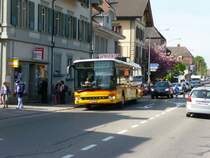 Postauto - Setra  BE 26611 unterwegs auf der Linie 86 in Aarberg am 25.04.2009