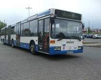 RSAG-Bus abgestellt in H�he Haltestelle Rostock Hauptbahnhof S�d.(03.05.09)