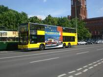 MAN Lion's City DD (Doppelstock) auf der Linie M48 nach S+U Bahnhof Alexanderplatz an der Haltestelle Mitte Berliner Rathaus.