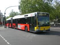 Mercedes-Benz O 530 II (Citaro Facelift) auf der Linie X83 nach Lichtenrade Nahariyastra�e am S+U Bahnhof Rathaus Steglitz.