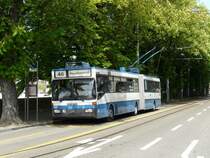 VBZ - Mercedes O 405 GTZ Nr.122 unterwegs auf der Linie 46 in Z�rich am 26.04.2009