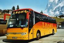 Aus England: Leons Nr. 163/OT06 LCT Scania/Berkhof am 5. April 2009 Grindelwald, Grund