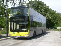 MAN Lion's City DD (Doppelstock) auf der Linie M85 nach Hauptbahnhof am S-Bahnhof Lichterfelde S�d.