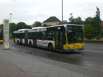 Mercedes-Benz O 530 I (Citaro) auf der Linie M32 nach Staaken Brunsbttler Damm/Stadtgrenze am S+U Bahnhof Rathaus Spandau.