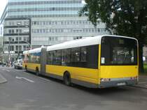 Solaris Urbino als SEV fr die U-Bahnlinie 2 zwischen U-Bahnhof Rosa-Luxemburg-Platz und S+U Bahnhof Pankow.