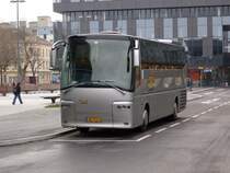 Ein VDL Bova  Magiq  hat mich eines Morgens am Busbahnhof Wels berrascht, das erste (und bisher auch einzige Mal), dass ich einen dieser futuristischen Busse der hollndischen Marke gesehen habe. Reiseagentur: Taxi Tours OTC Ziemerink (Niederlande). [22.03.07]