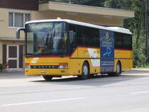 Setra S313 UL LU 15606 von PU Schnider vor der Postauto Einstellhalle in Srenberg