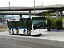 VBG - Mercedes Citaro Nr.90  ZH 661190 unterwegs auf der Linie 768 bei den Haltestellen vor dem Flughafen Z�rich am 06.05.2009