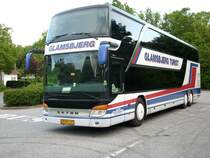 D�nischer SETRA-Doppeldecker am 22.Mai 2009 auf einem Parkplatz in Bergen/R�gen.