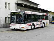 AAGL - MAN Nr...?  BL 7861 mit Werbung unterwegs auf der Linie 76 bei der Haltestelle vor dem Bahnhof in Liestal am 11.05.2009