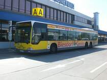 Mercedes-Benz O 530 I (Citaro) auf der Linie X7 nach U-Bahnhof Rudow am Flughafen Berlin Sch�nefeld.