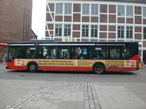 Mercedes-Benz O 530 I (Citaro) auf der Linie 135 nach S-Bahnhof Bergedorf an der Haltestelle Bergedorf Kupferhof.

