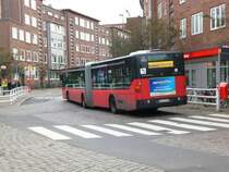 Mercedes-Benz O 530 I (Citaro) auf der Linie 12 nach Geesthacht Oberstadt an der Haltestelle Bergedorf Kupferhof.
